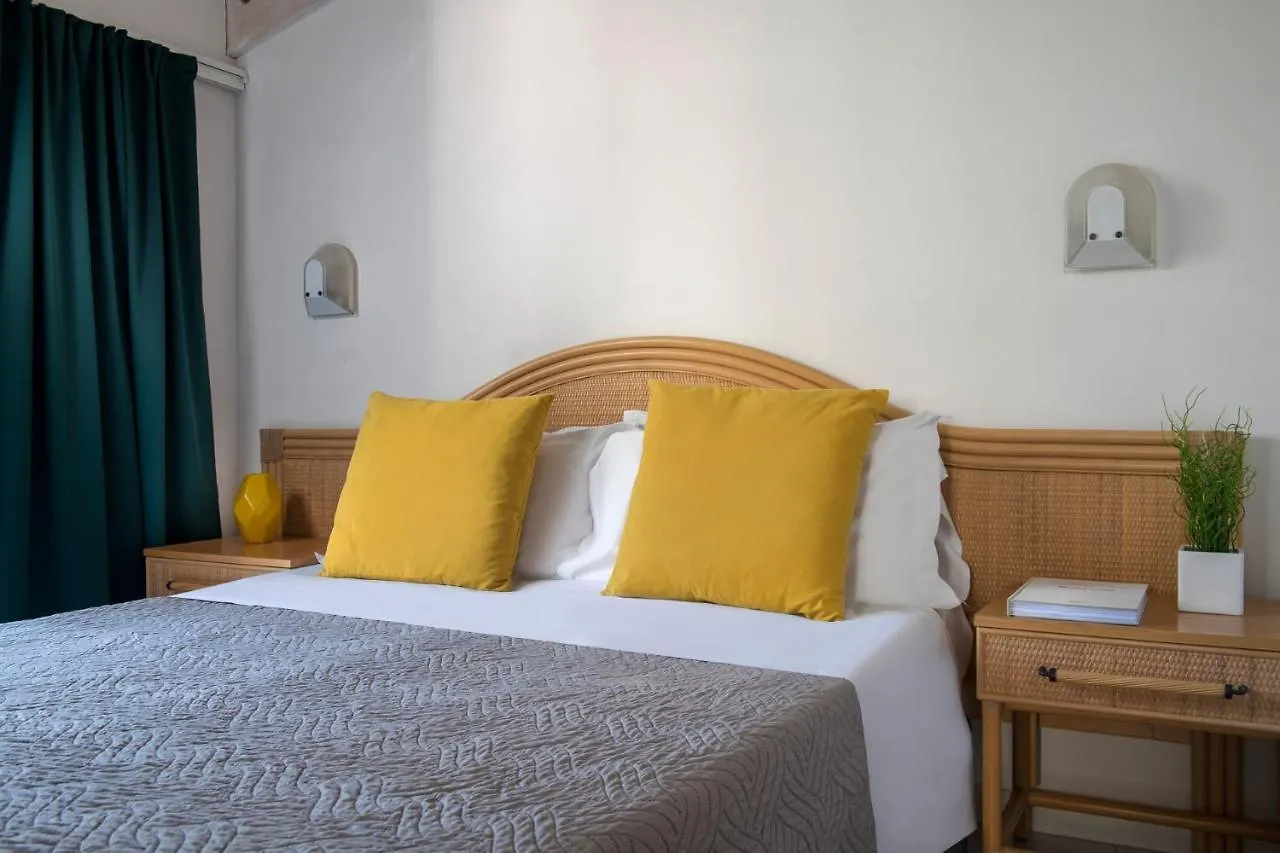 ריצ'יונה Hotel Sole